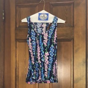 Lilly Pulitzer Racerback tank in “Wisteria”